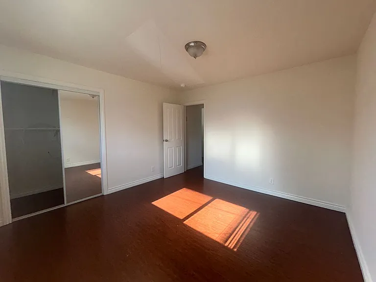 7822 Newman Ave #B — Photo 17