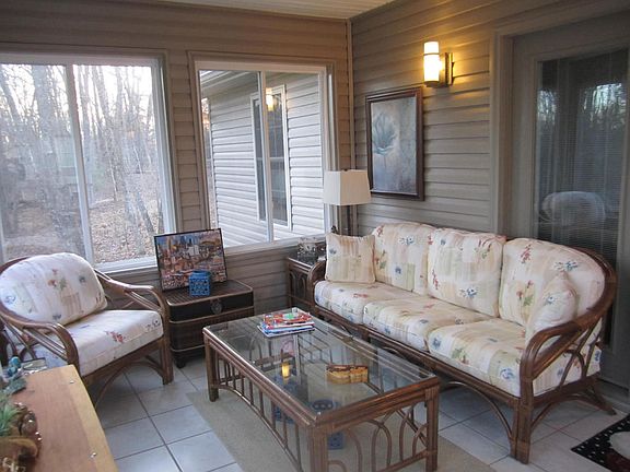 5th image of 120 Wycliff Ln