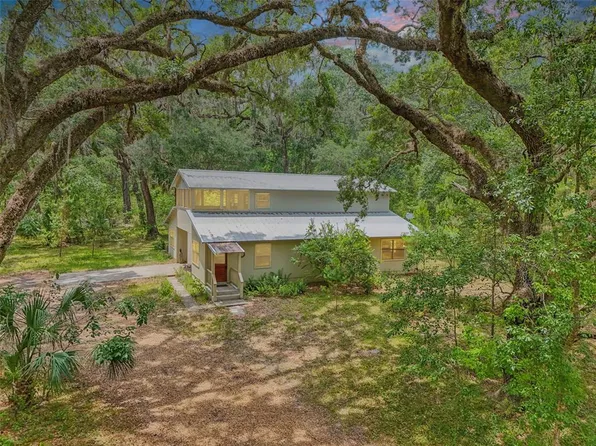 7189 Griffin Rd, Brooksville, FL 34601