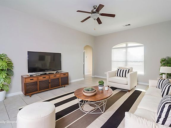4th image of 13117 Tower Ln