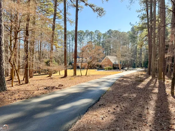 207 Camp Creek Trl, Peachtree City, GA 30269