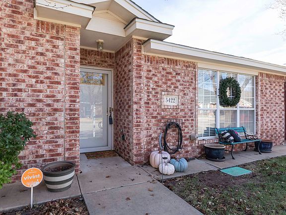 2nd image of 5422 Somerset Dr