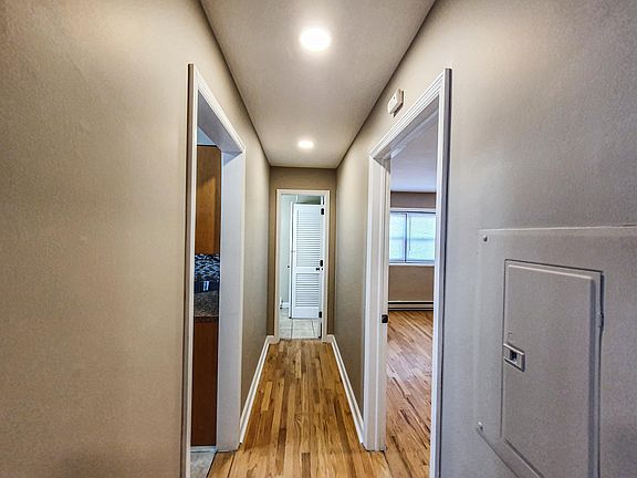 3rd image of 17 Wilson Pl #7