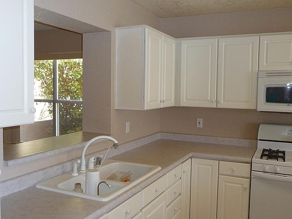 4th image of 1101 Tony Sanchez Dr SE