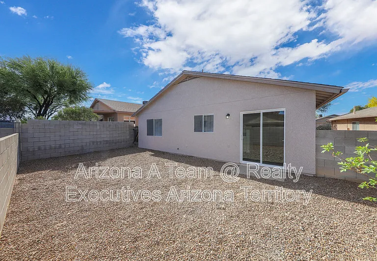 8873 E Rose Tree St — Photo 21