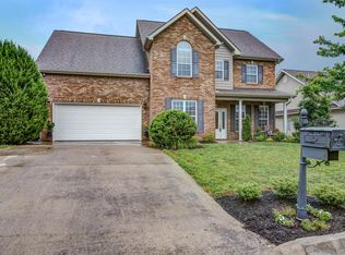 10340 Clover Ridge Ln, Knoxville, TN 37931