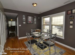 5206 N Sawyer Ave #02, Chicago, IL 60625