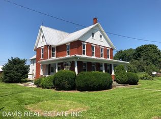 1011 Dotterers Rd, Mill Hall, PA 17751