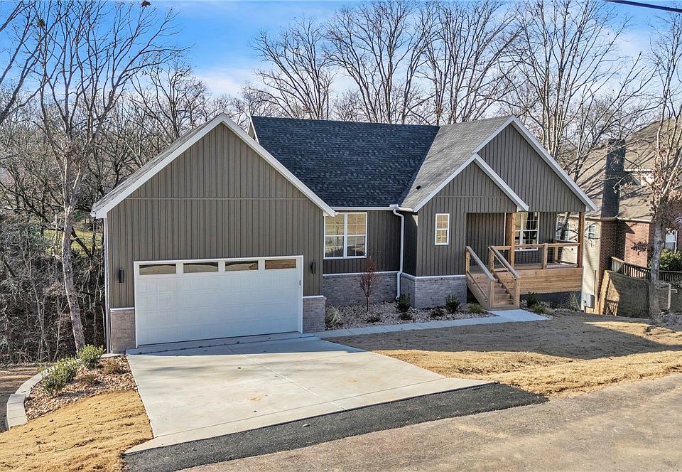 1st image of 22 Marionet Cir
