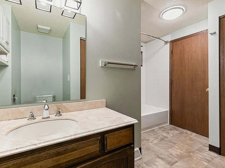 390 Knotty Pl — Photo 21