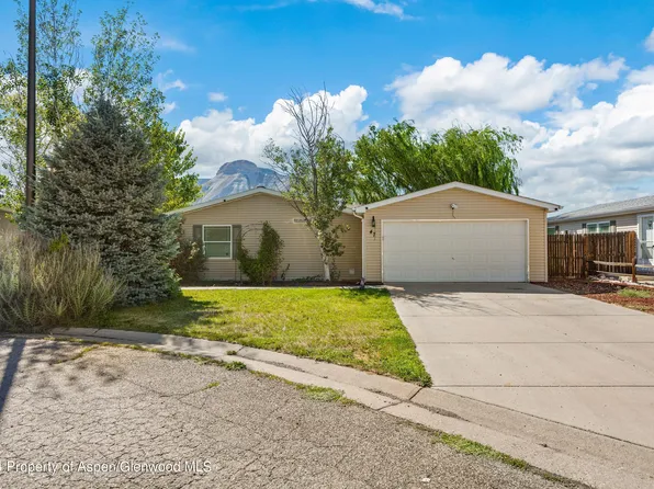 47 Black Sulphur Pl, Parachute, CO 81635
