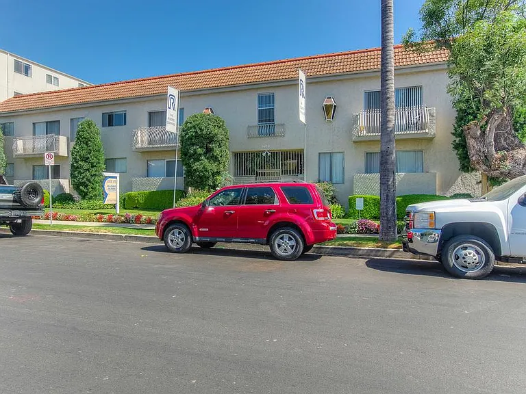 1628 S. Westgate Ave — Photo 19