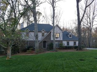 295 Sageglen Rd, Lawrenceville, GA 30044