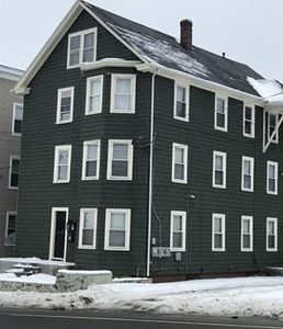 412 Cumberland Hill Rd, Woonsocket, RI, 02895