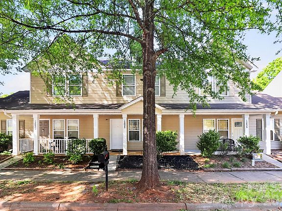 3rd image of 12825 Windy Lea Ln #75