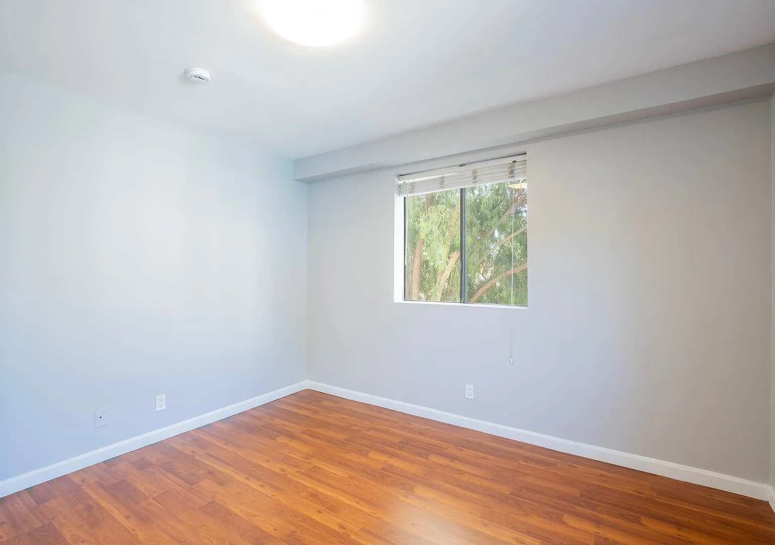 6740 Franklin Place — Photo 4