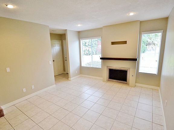 2nd image of 1520 Coulston St APT 19