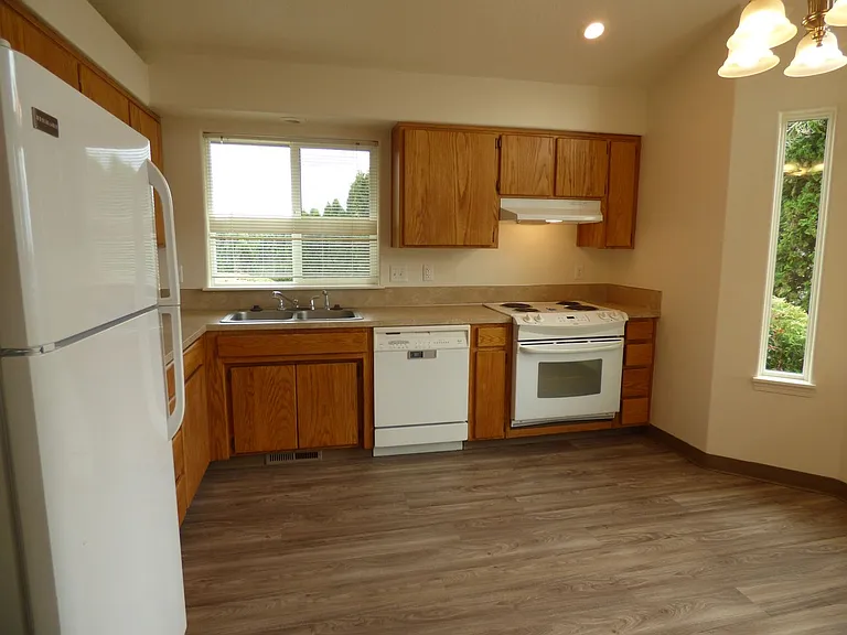 5699 Waln Creek Ct S — Photo 7