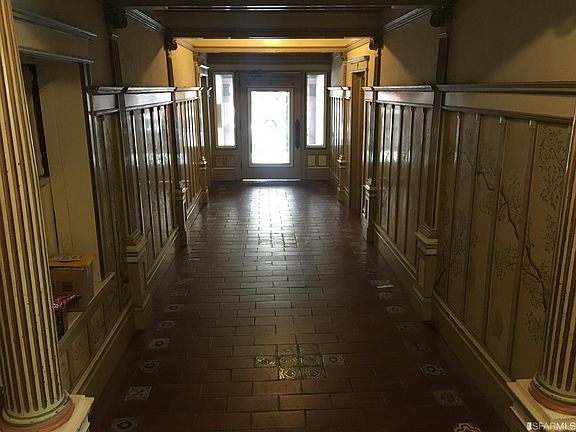 4th image of 1880 Page St APT 1