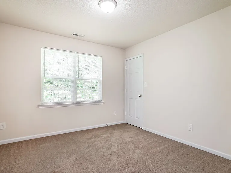 1056 S Philwood Ct — Photo 14