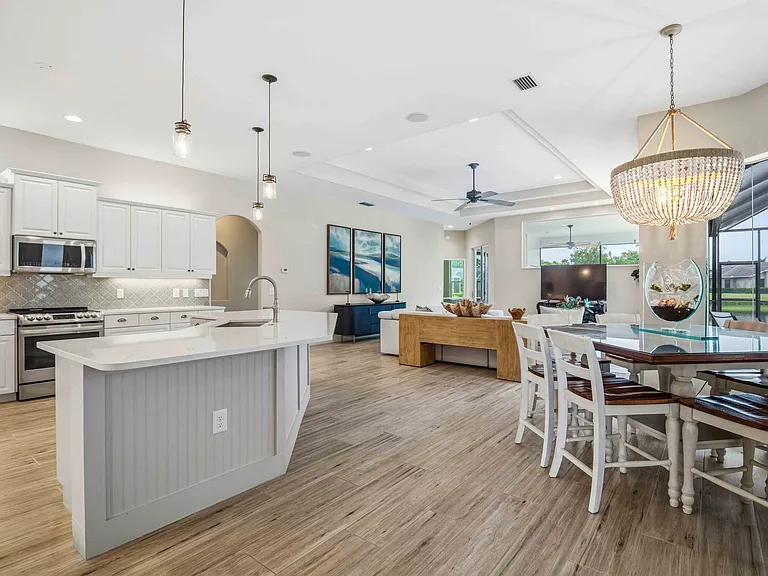 10622 Cheval Pl — Photo 8