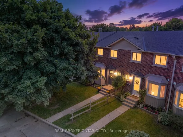149 Brantwood Park Rd #D, Brantford, ON N3P 1X9