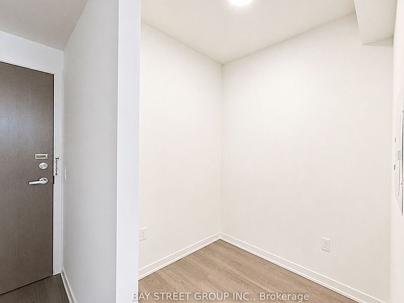 3rd image of 20 Richardson St #3411