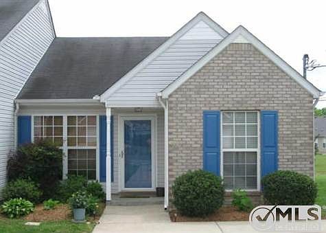 1st image of 408 Reavis Ave