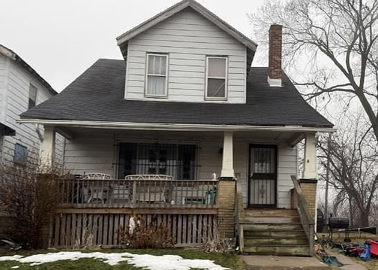 1st image of 182 E Montana St