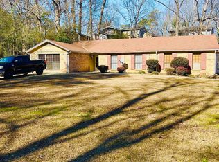 3136 Cobblestone Dr, Birmingham, AL 35215