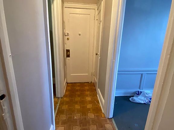3rd image of 1140 58th St APT 1F