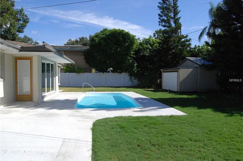 2nd image of 443 Rafael Blvd NE