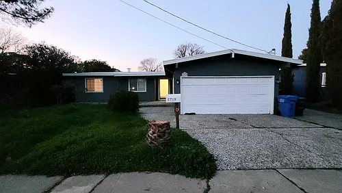 2719 Edward Ave Photo 1