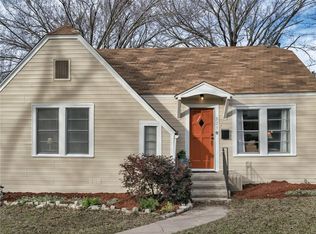 323 S Ebrite St, Mesquite, TX 75149