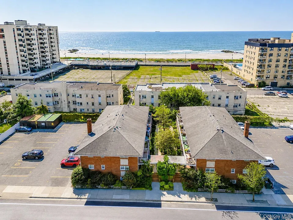 330 E Broadway #107