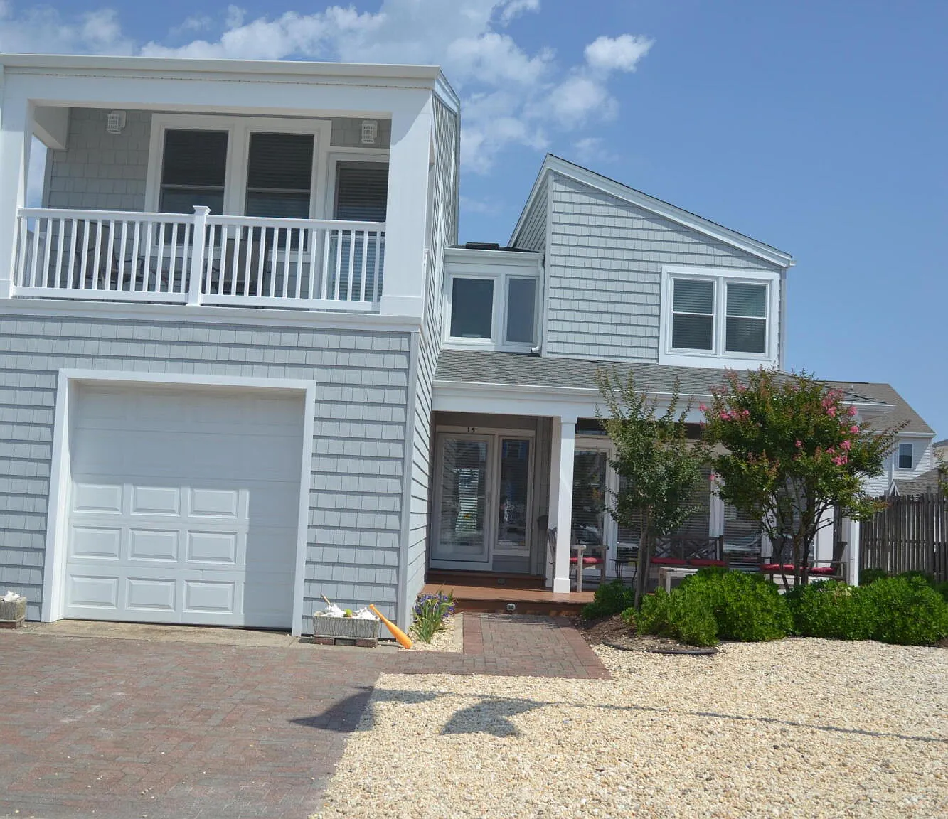 5 bed, 2700 sqft, $7,500 — Photo 2