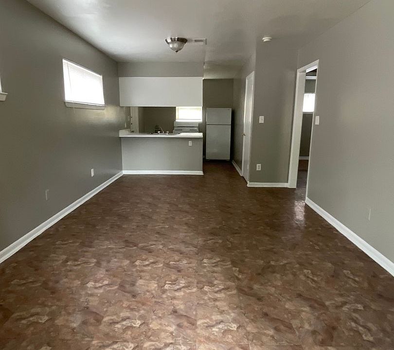 2nd image of 447 E Whitney St #347-A