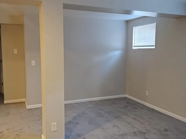 1920 Dallas Ave #5 — Photo 4