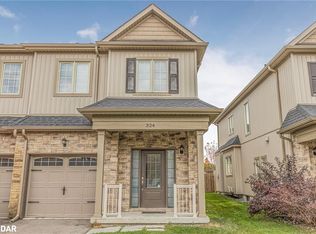 324 East St, Orillia, ON L3V8K9