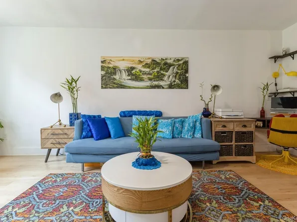 102-55 67th Drives #3, Forest Hills, NY 11375