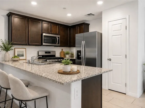 4574 Dover Straight St, Las Vegas, NV 89115