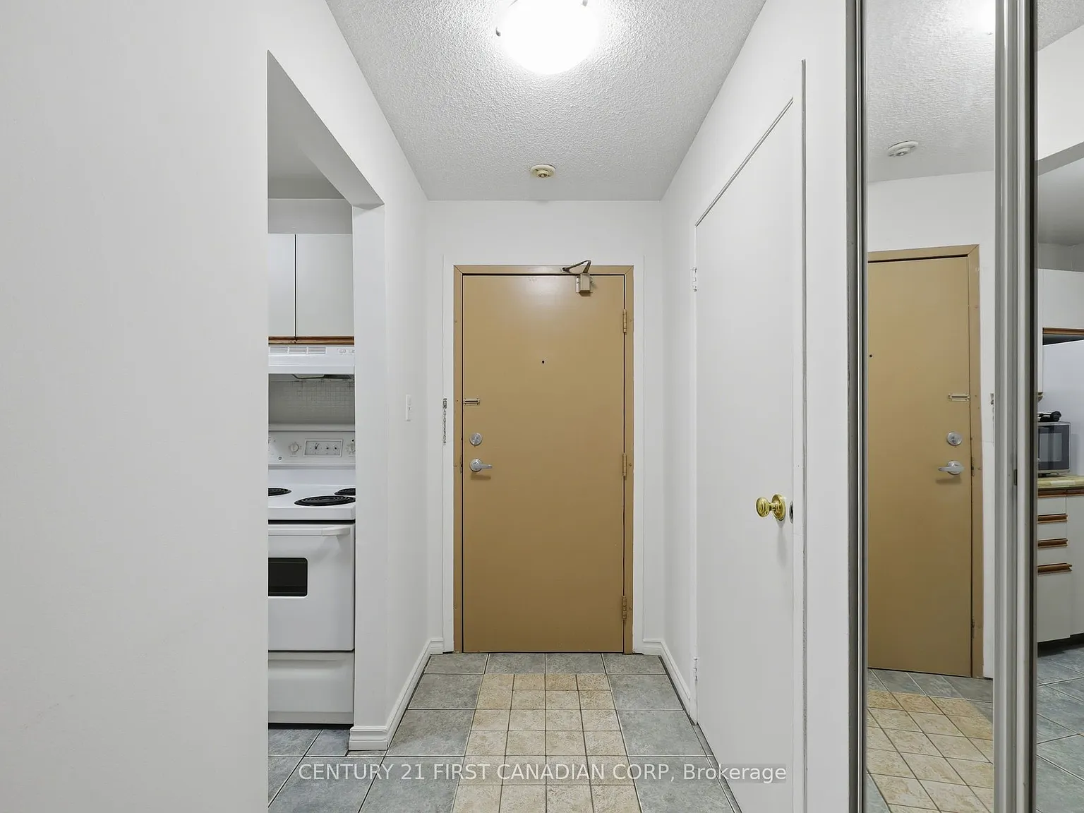 2 bed, $1,895 — Photo 3