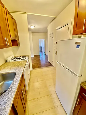 Rented by Douglas Elliman | media 13