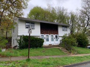 210 Woodlawn Ave, Pittsfield, MA 01201