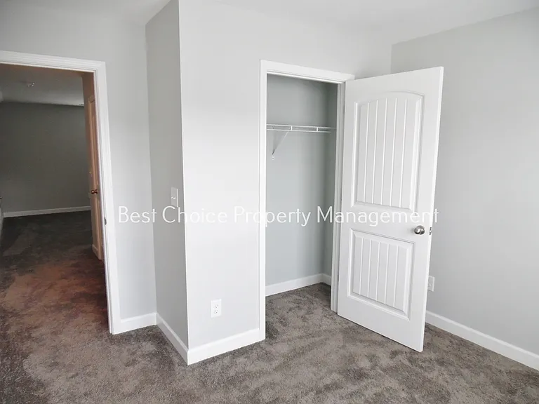1386 Romany Ct — Photo 12