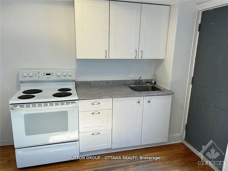 50 Armstrong St — Photo 5