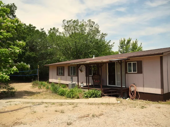 1 Bellwood Lakes, Bellwood, NE 68624