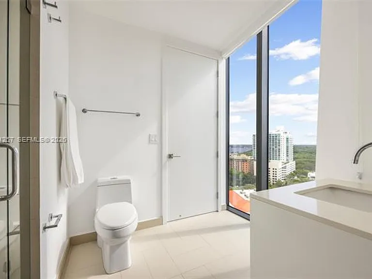 2831 S Bayshore Dr #CU-1701 — Photo 48