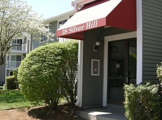 38 Silver Hill Ln APT 6, Natick, MA 01760