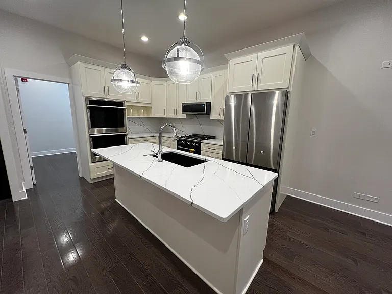 4819 Main St #204 — Photo 17